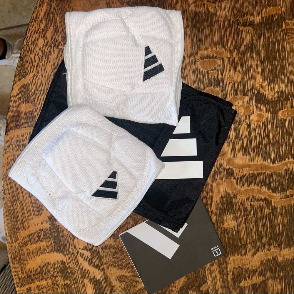 Adidas Black and White Sports Knee Pads